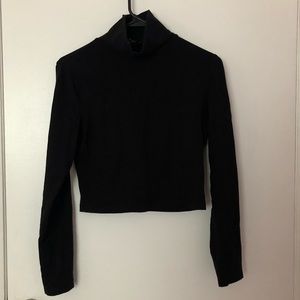 Black crop turtleneck